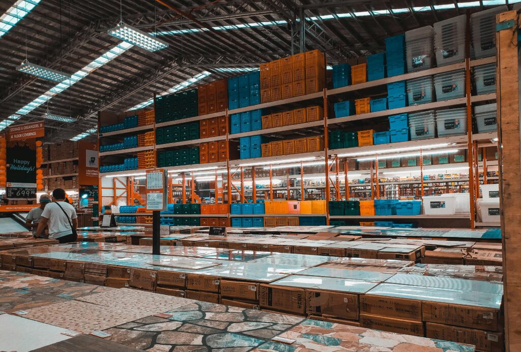 Real-time tracking of stock levels and inventory movements in the warehouse with manufacturing tracking software