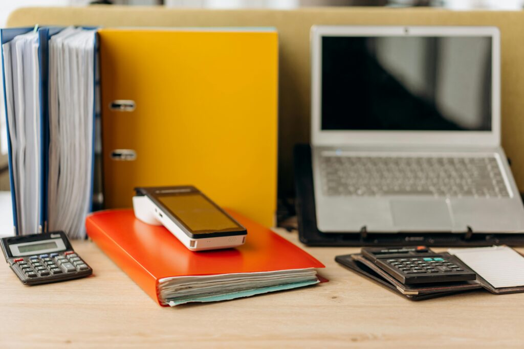 Accounting integration, financial accuracy, and billing processes with manufacturing tracking software